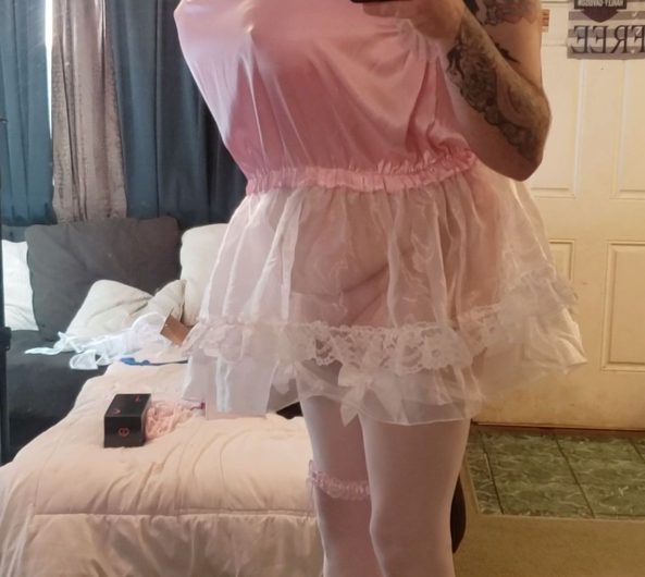 Big tit sissy wants to be rated