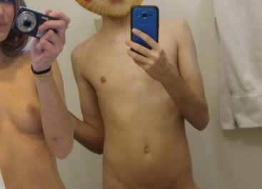 FutaPuta69 taking sissy selfies