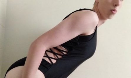 Sissy slut looking for masters and mistresses