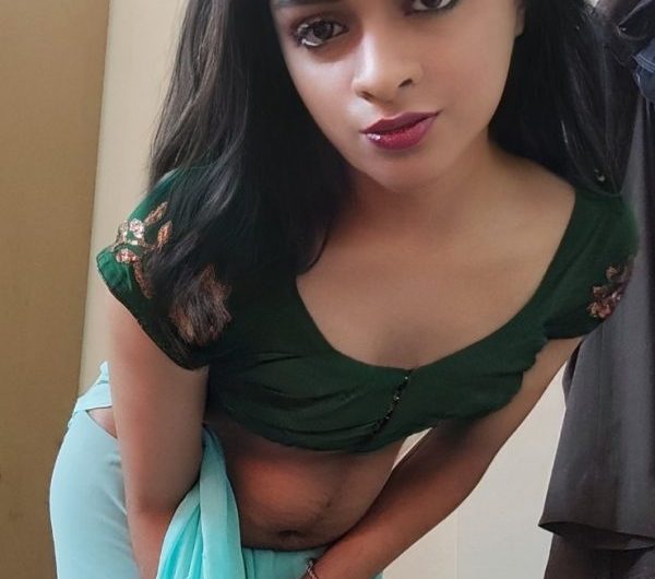 Indian sissy slut that loves wearing Sarees