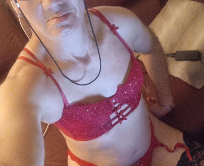 Confession: I am a closet sissy from Germany