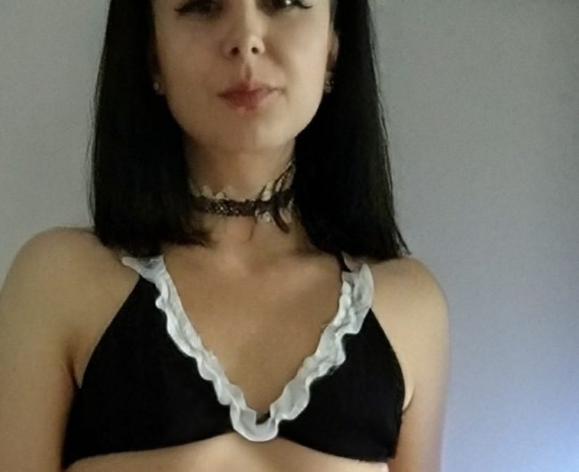 SissyAna wants to be owned