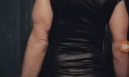 Sissy Davi Loves Cock